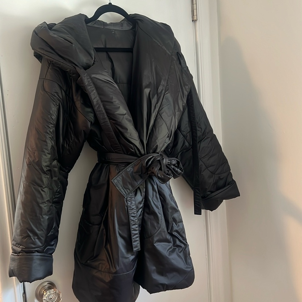 NORMA KAMALI HOODED SLEEPING BAG CAR COAT IN BLACK SIZE M/L